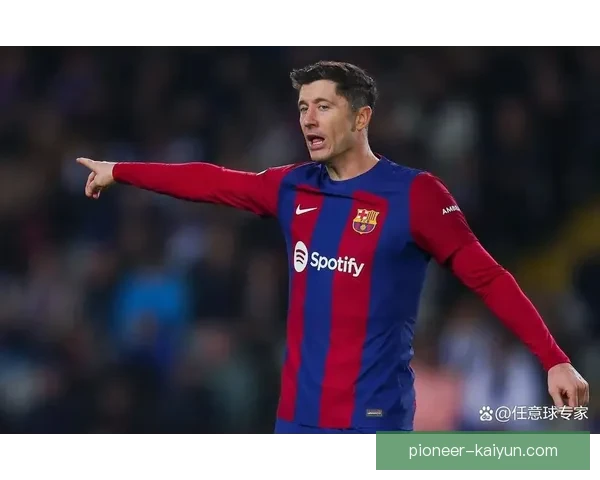 波兰球员转会巴萨引关注，新赛季表现值得期待